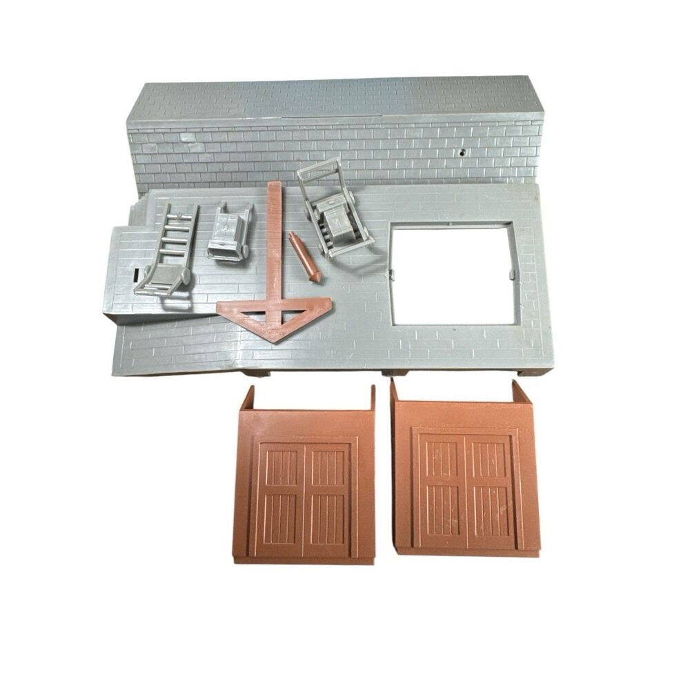 Plasticville O-O27 - #1707 Loading Platform Complete No Box - Picture 4 of 5